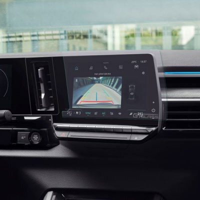 Renault Megane E-Tech Uyumlu Ekran Koruyucu